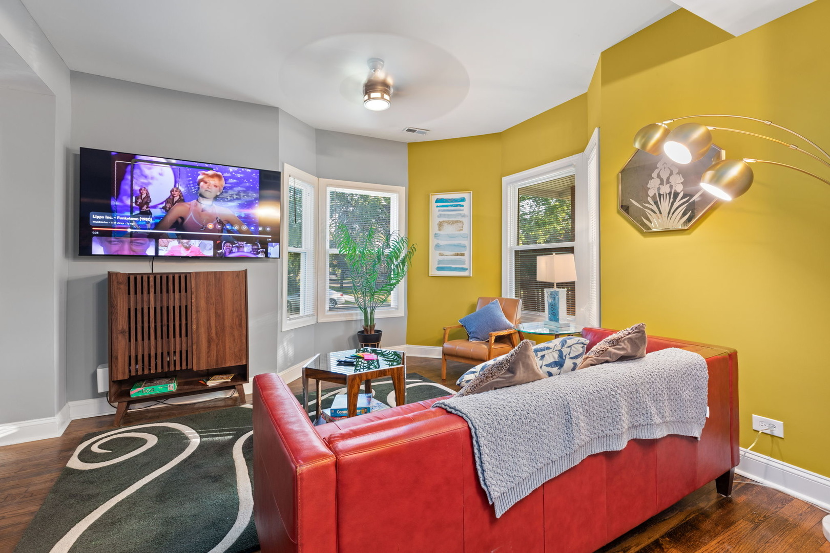 1617 S 4th Avenue, Maywood, IL 60153