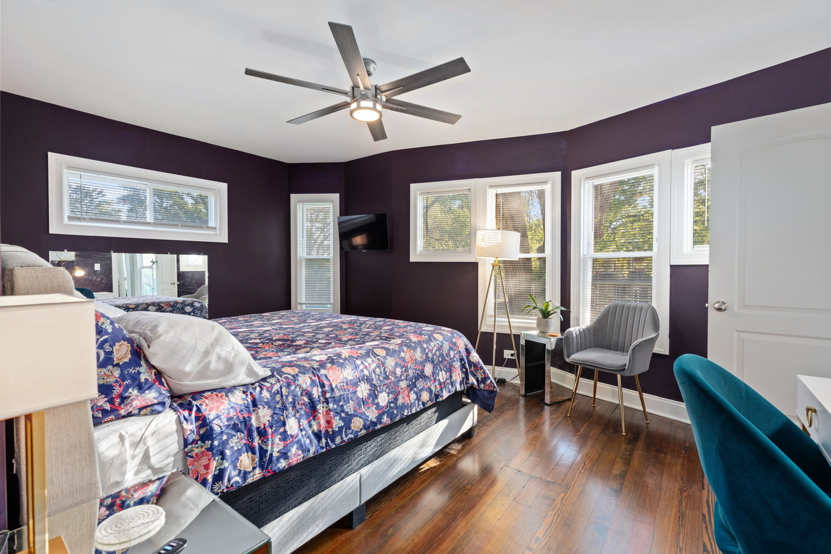 1617 S 4th Avenue, Maywood, IL 60153