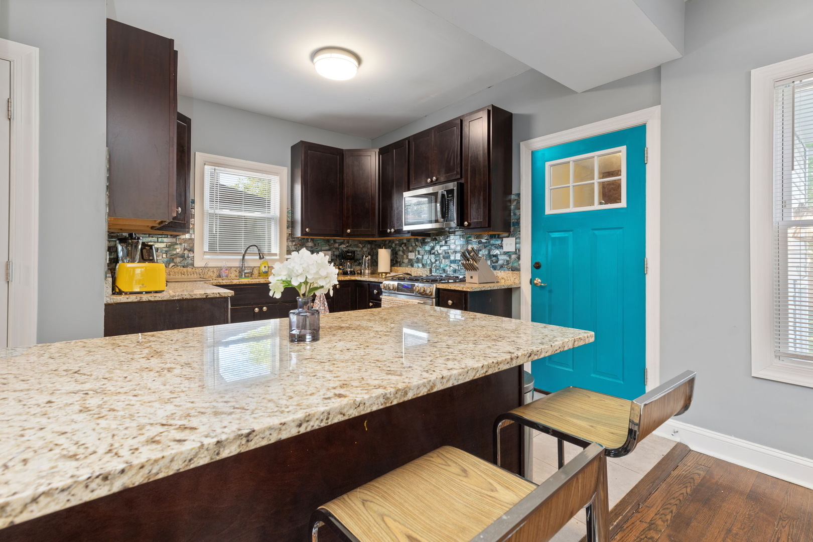 1617 S 4th Avenue, Maywood, IL 60153