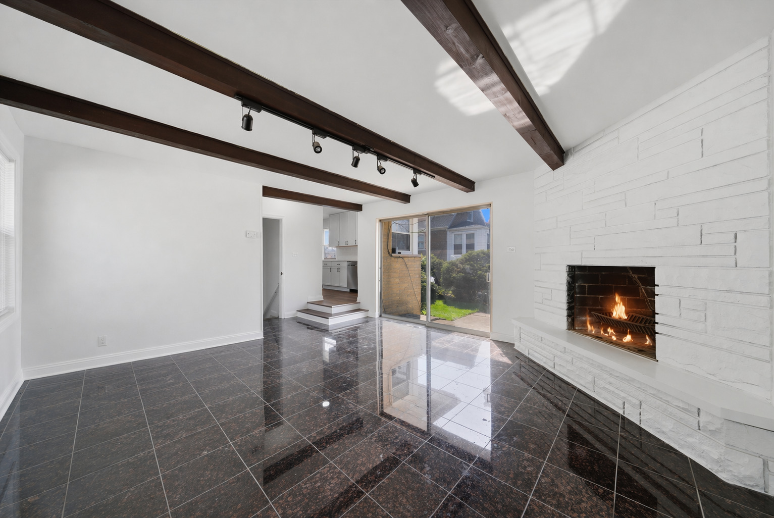 16560 Greenwood Avenue, South Holland, IL 60473