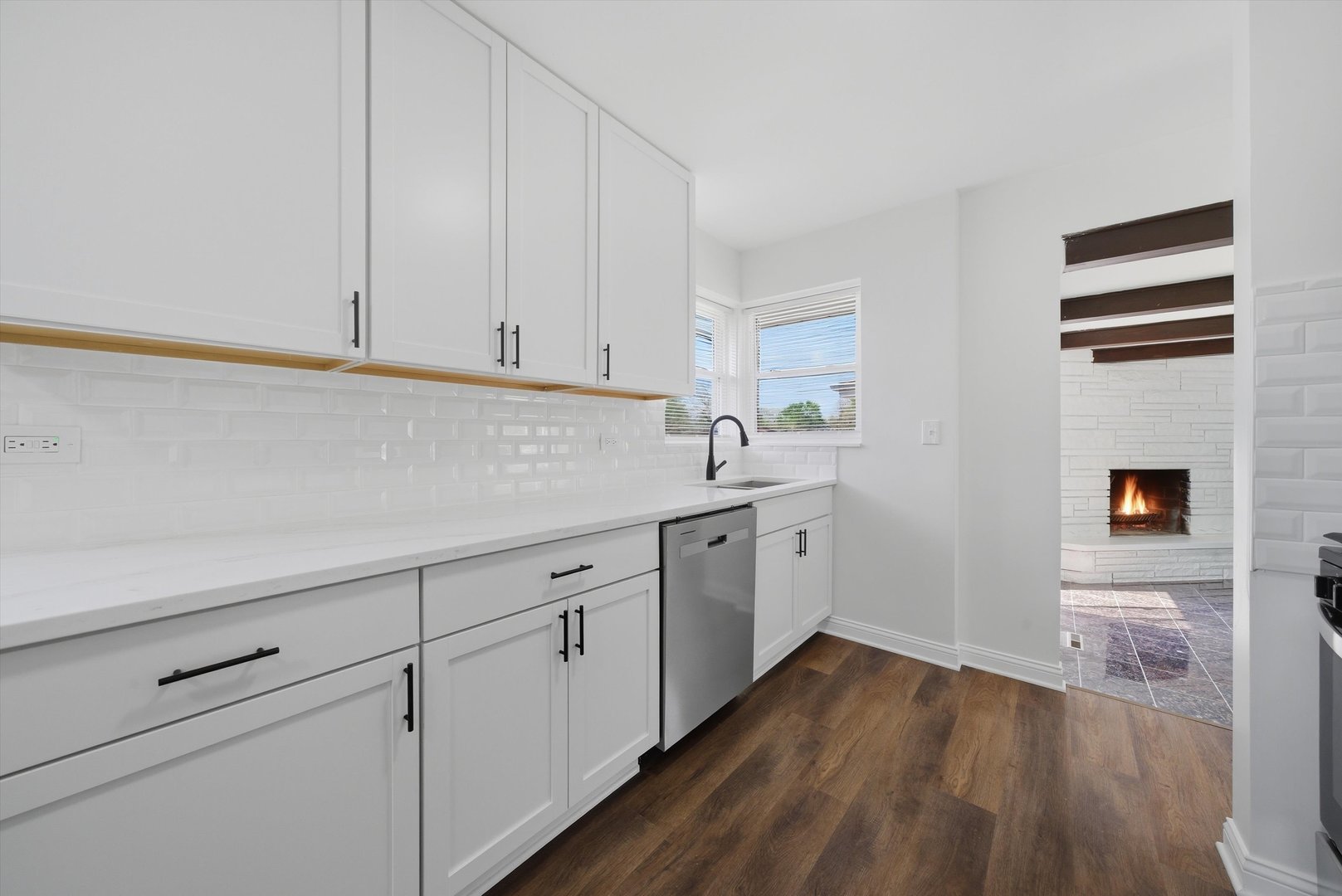 16560 Greenwood Avenue, South Holland, IL 60473