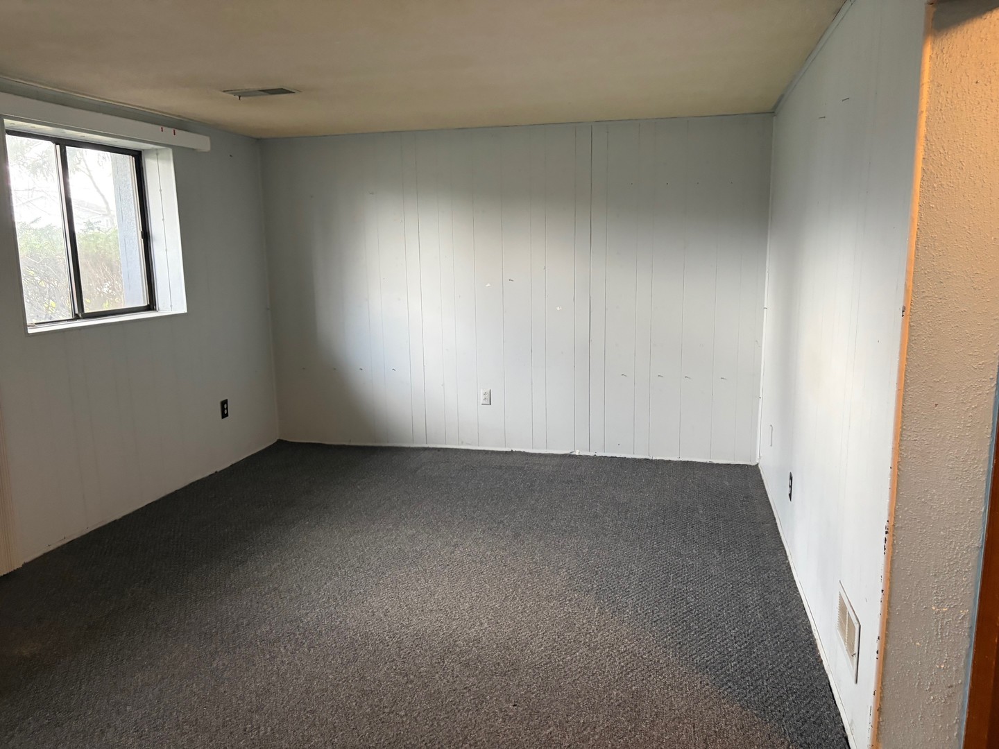 18106 Charlemagne Avenue, Hazel Crest, IL 60429