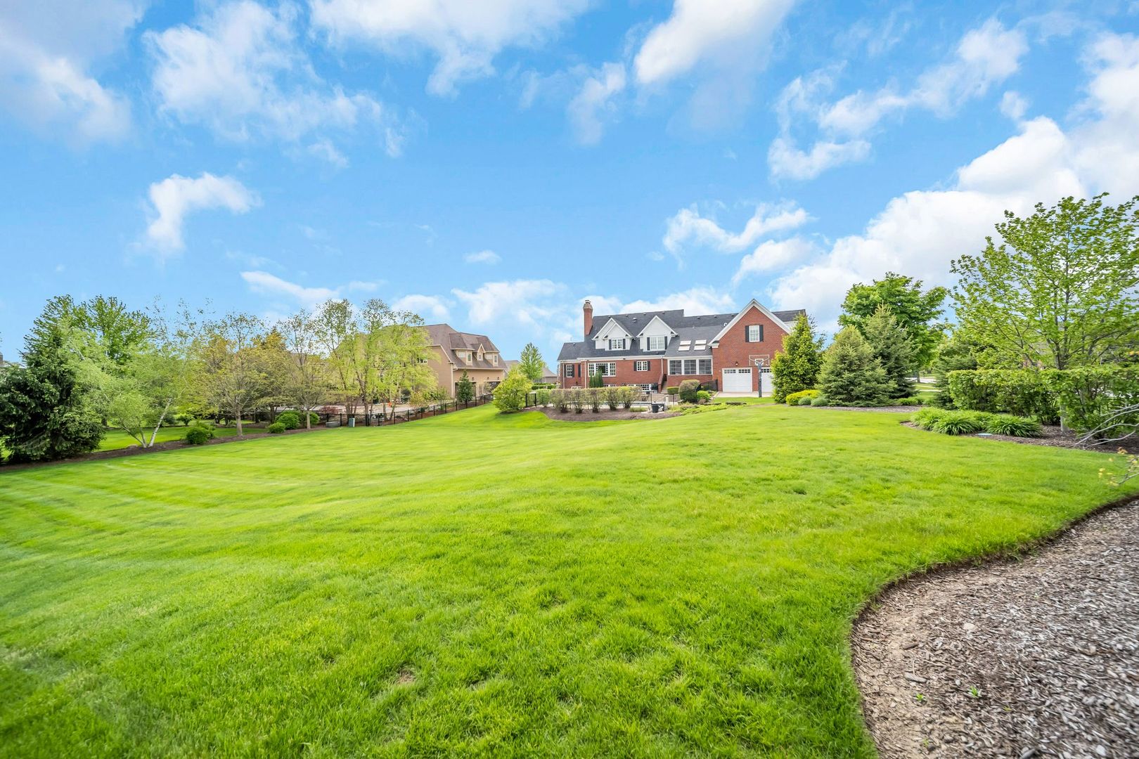 1753 Hannaford Drive, Sugar Grove, IL 60554