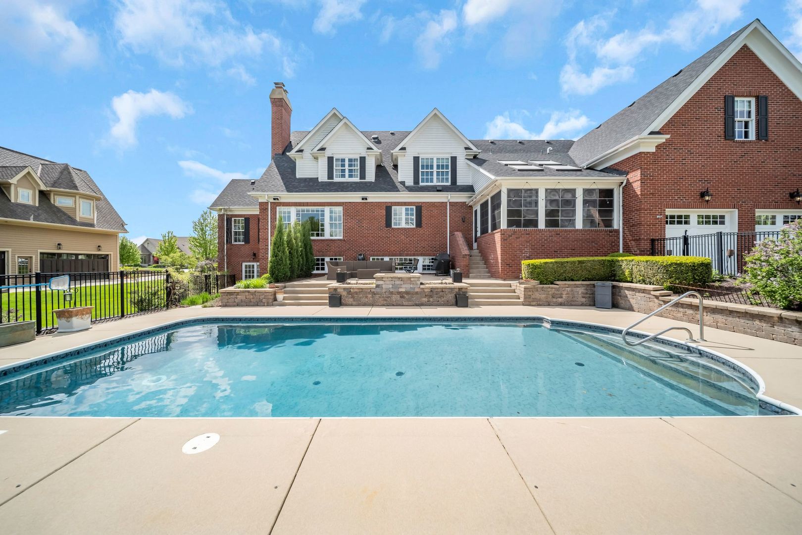 1753 Hannaford Drive, Sugar Grove, IL 60554