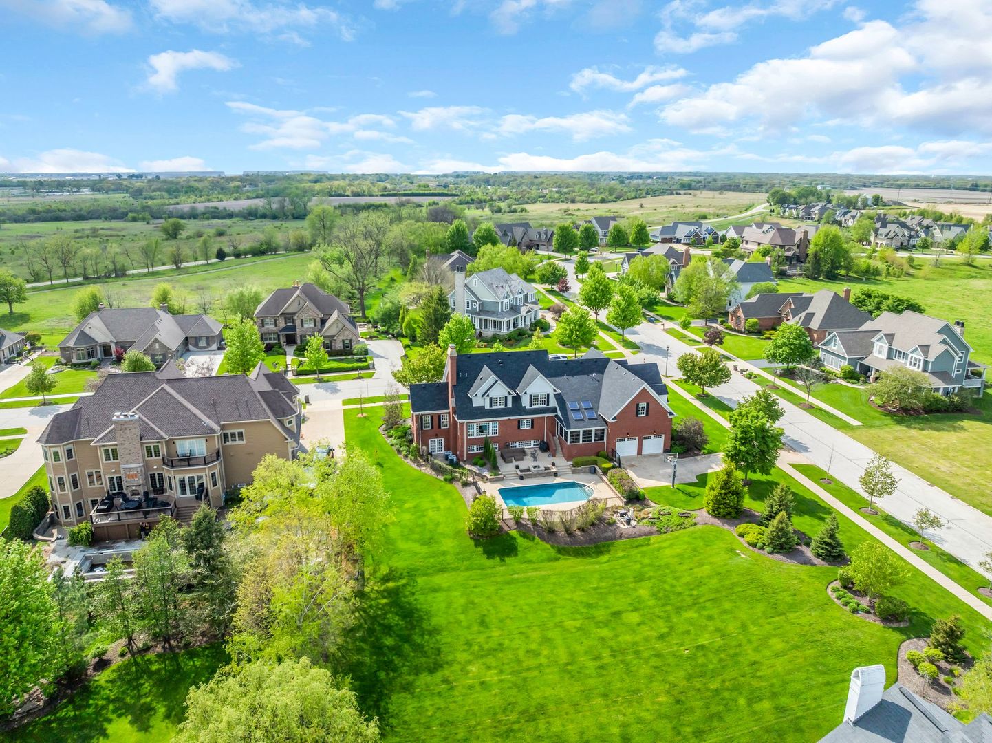1753 Hannaford Drive, Sugar Grove, IL 60554