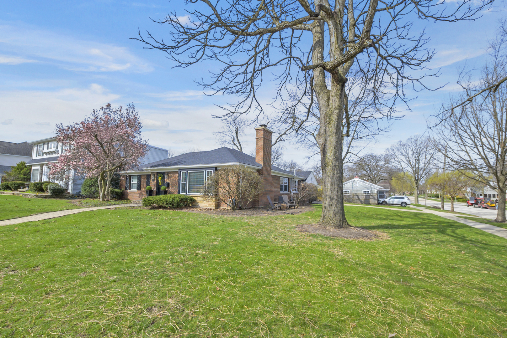 700 S Catherine Avenue, La Grange, IL 60525