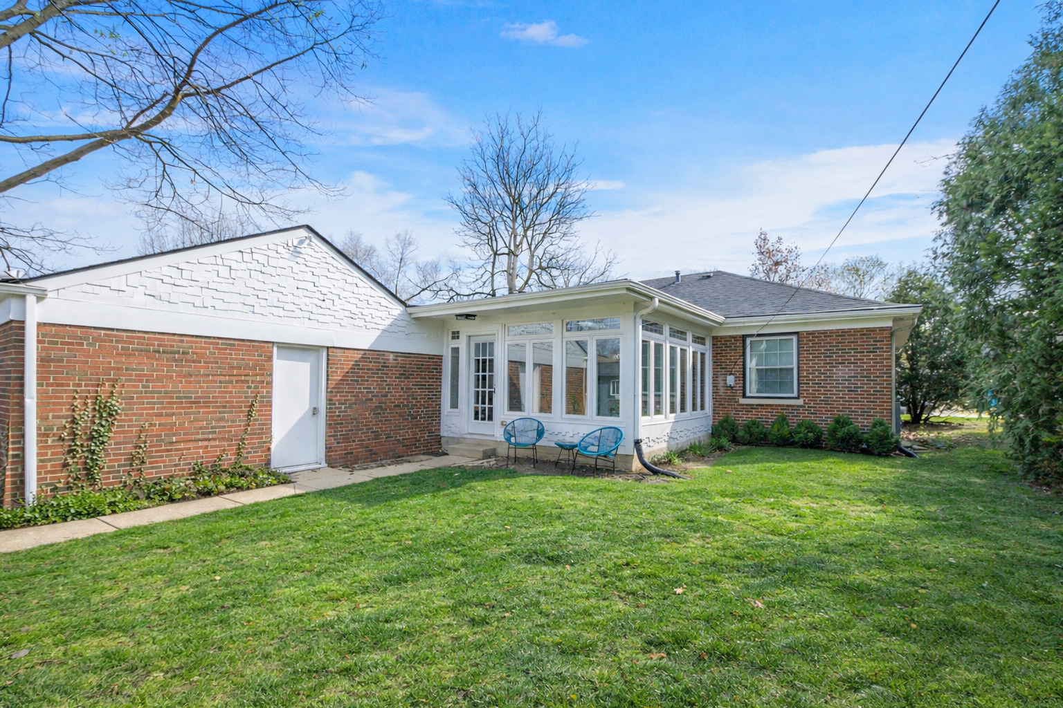 700 S Catherine Avenue, La Grange, IL 60525