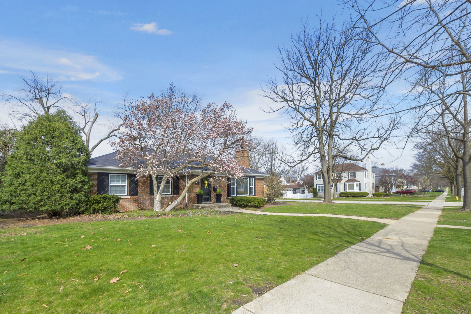 700 S Catherine Avenue, La Grange, IL 60525