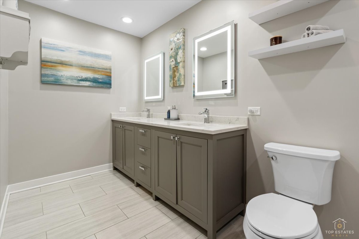 2847 Sorrel Row #1, Lake In The Hills, IL 60156