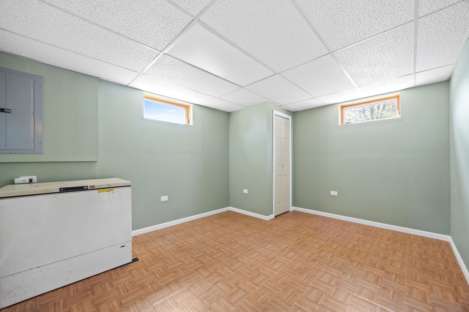 13201 Meadow Hill Lane, Lemont, IL 60439