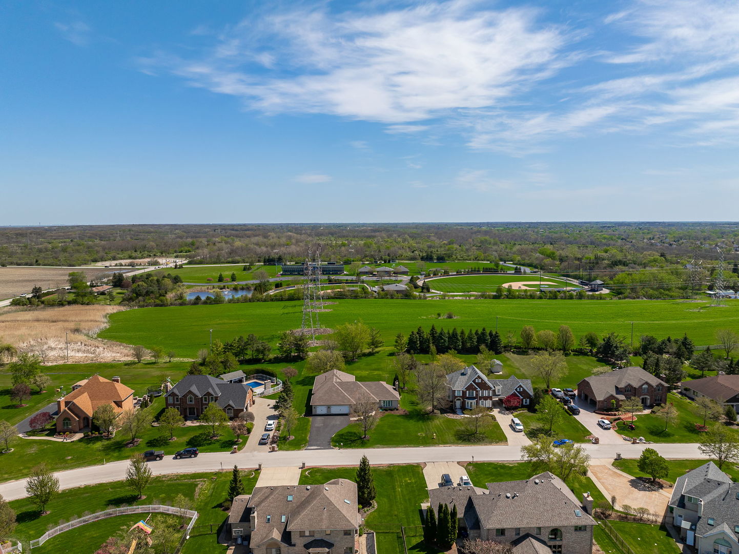 13201 Meadow Hill Lane, Lemont, IL 60439