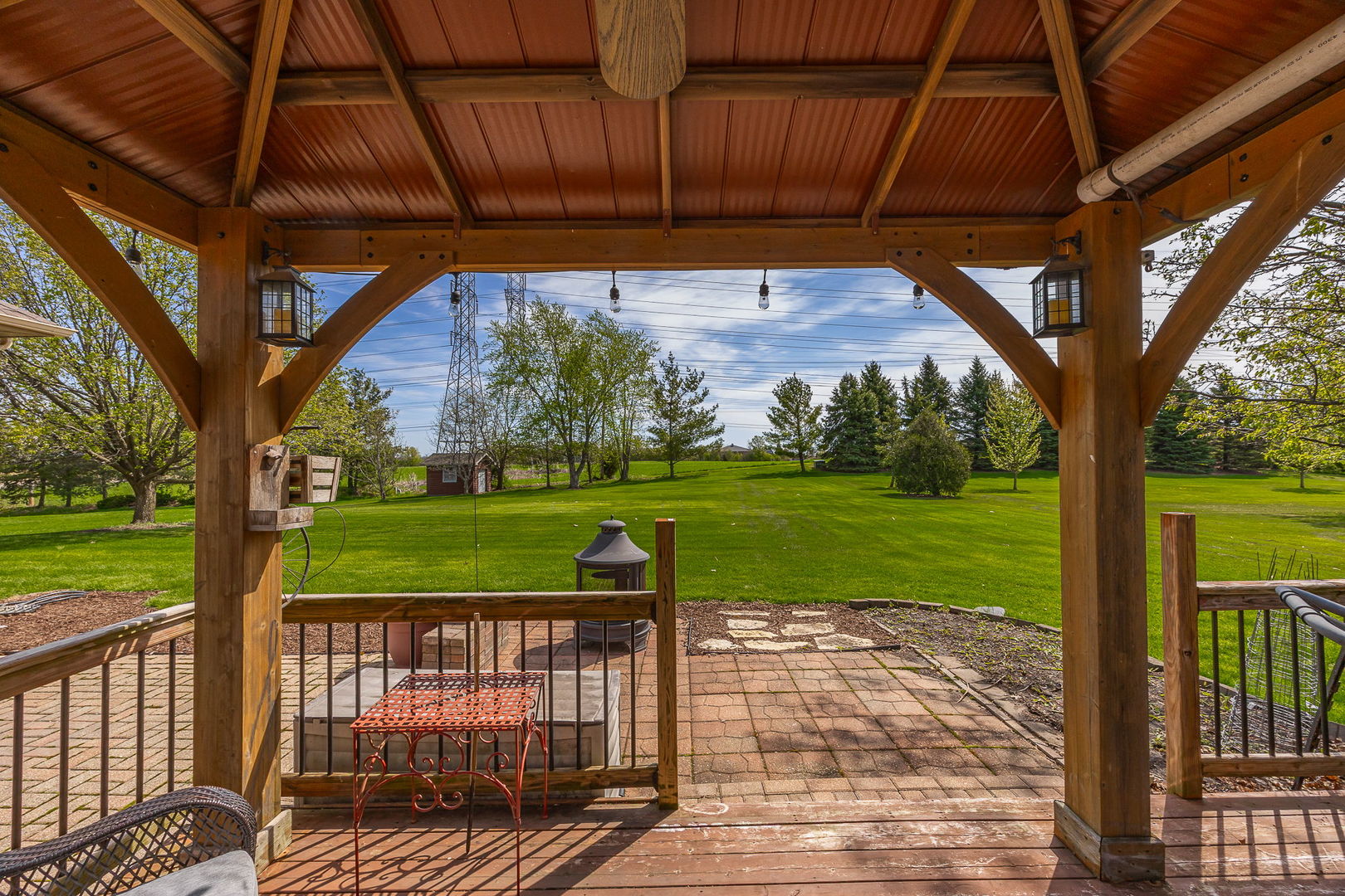 13201 Meadow Hill Lane, Lemont, IL 60439