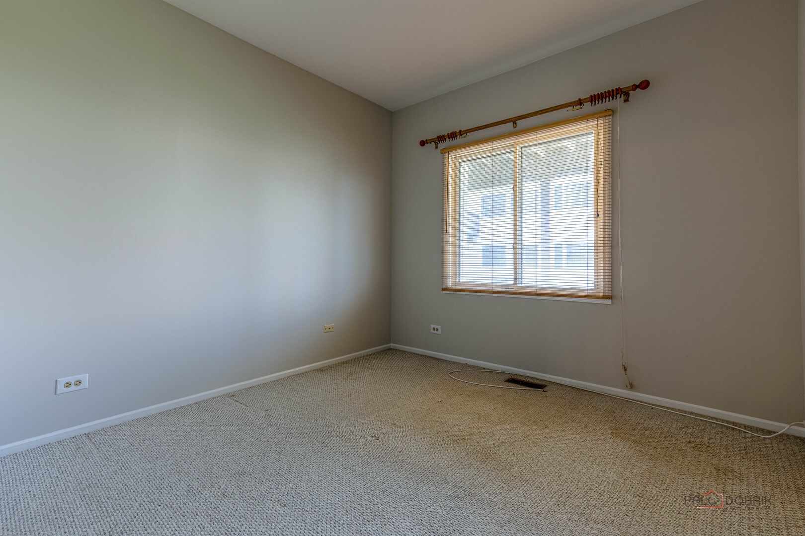 1090 Pine Tree Circle, Buffalo Grove, IL 60089