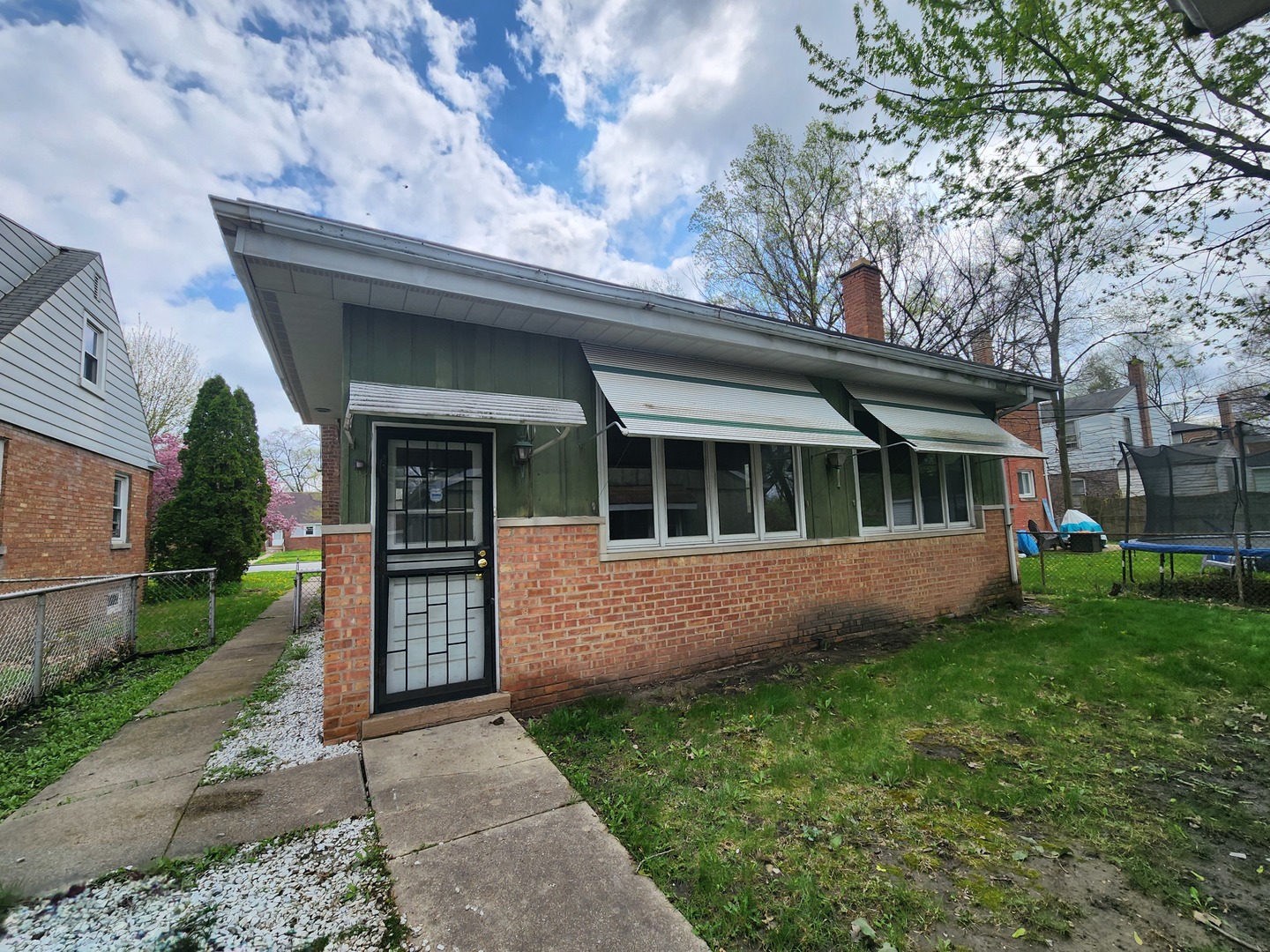 1568 Wentworth Avenue, Calumet City, IL 60409