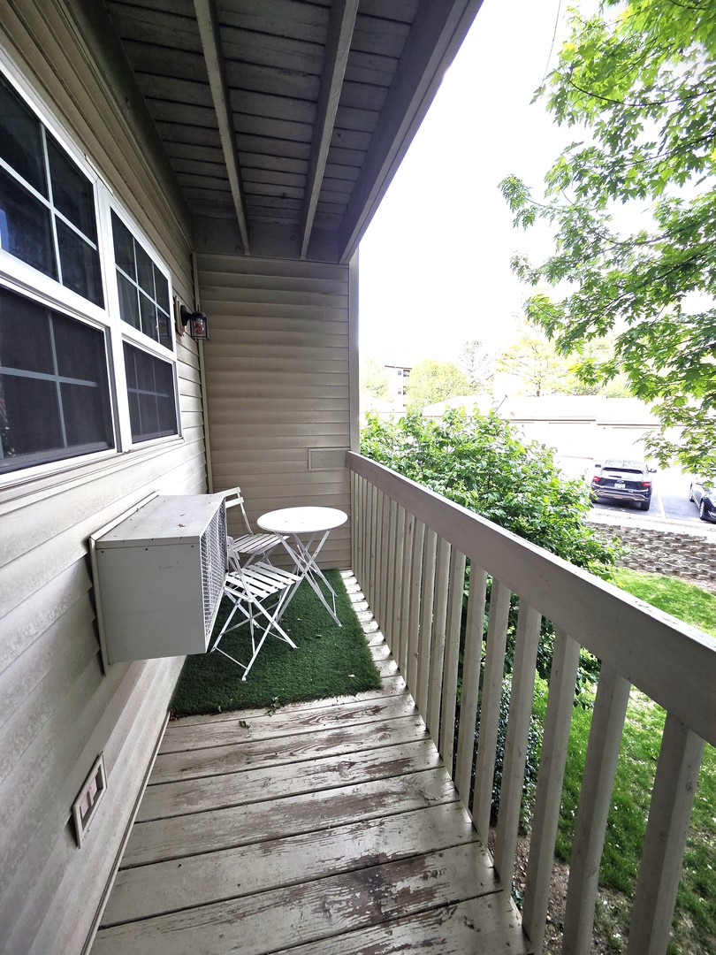 440 Cunat Boulevard #2F, Richmond, IL 60071