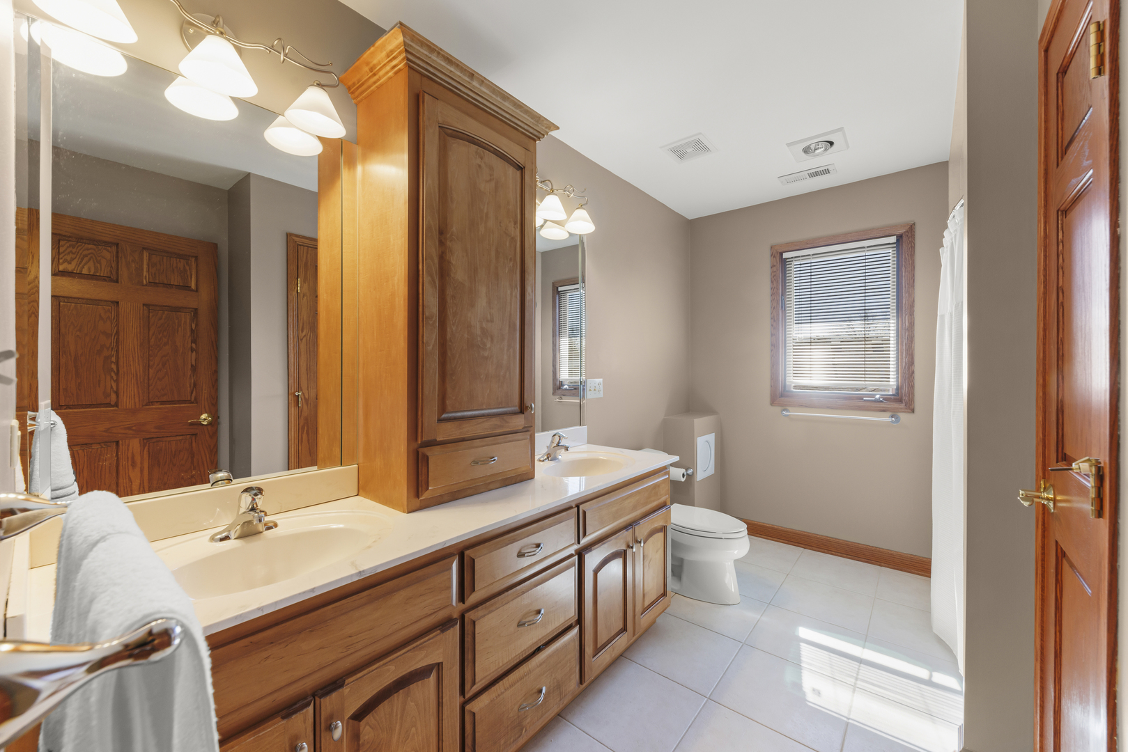 14220 S 88th Avenue, Orland Park, IL 60462