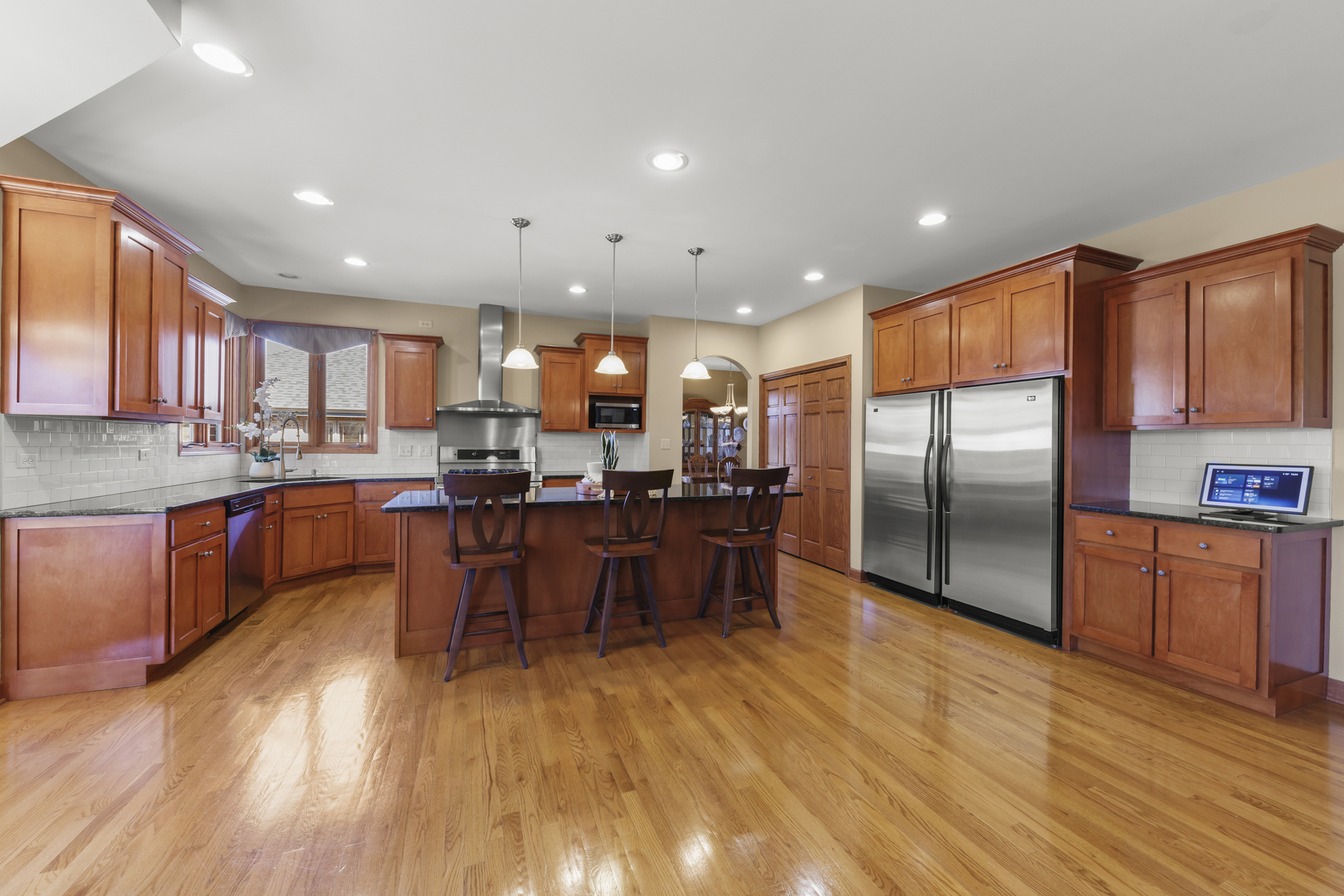 14220 S 88th Avenue, Orland Park, IL 60462