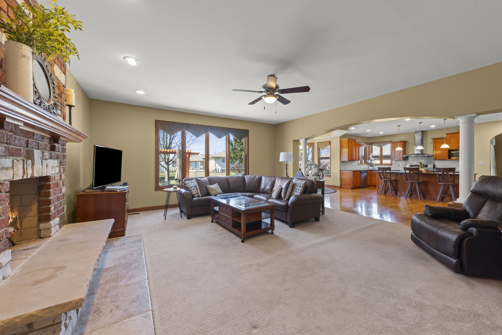 14220 S 88th Avenue, Orland Park, IL 60462