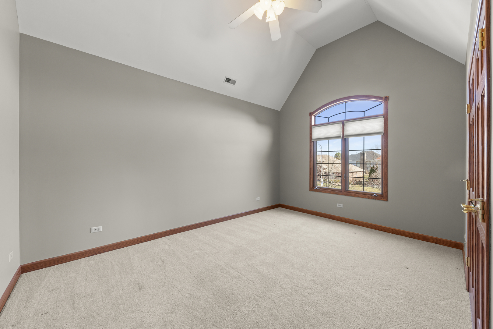 14220 S 88th Avenue, Orland Park, IL 60462