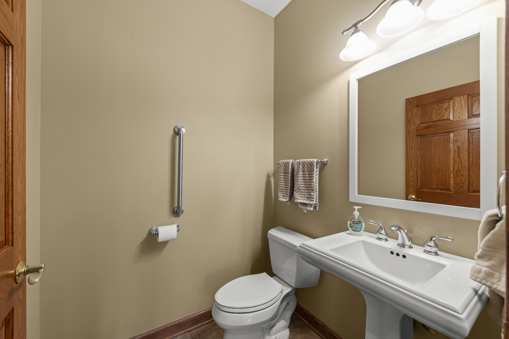 14220 S 88th Avenue, Orland Park, IL 60462