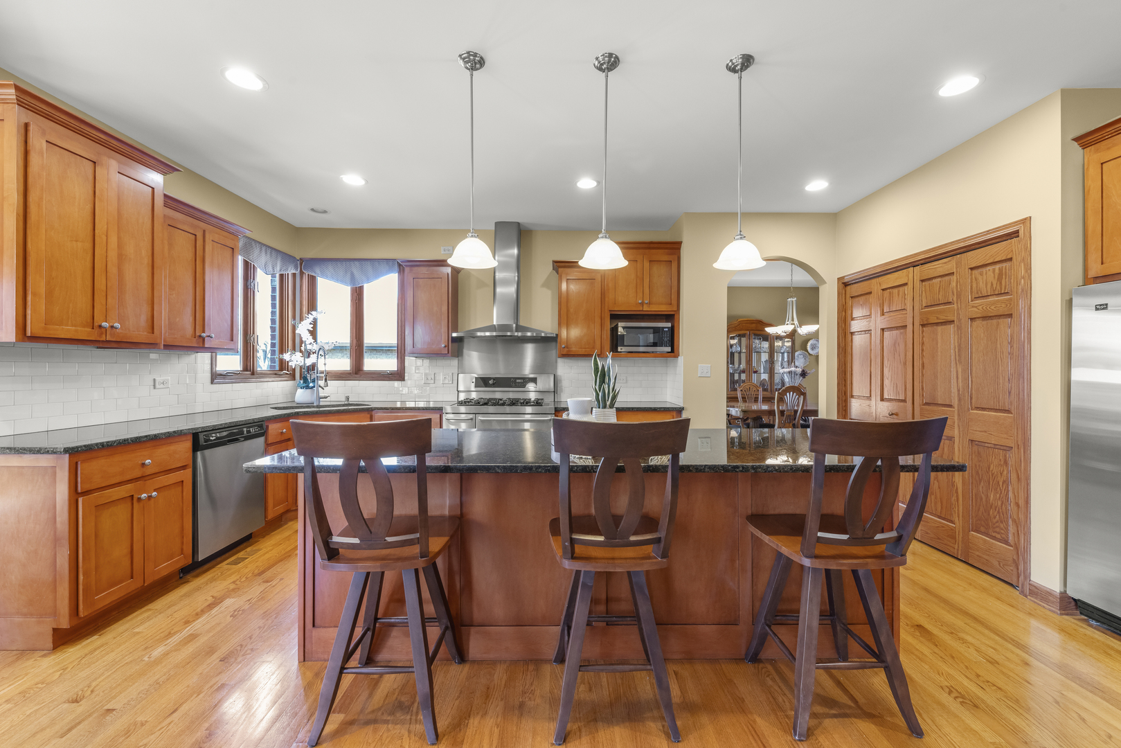 14220 S 88th Avenue, Orland Park, IL 60462