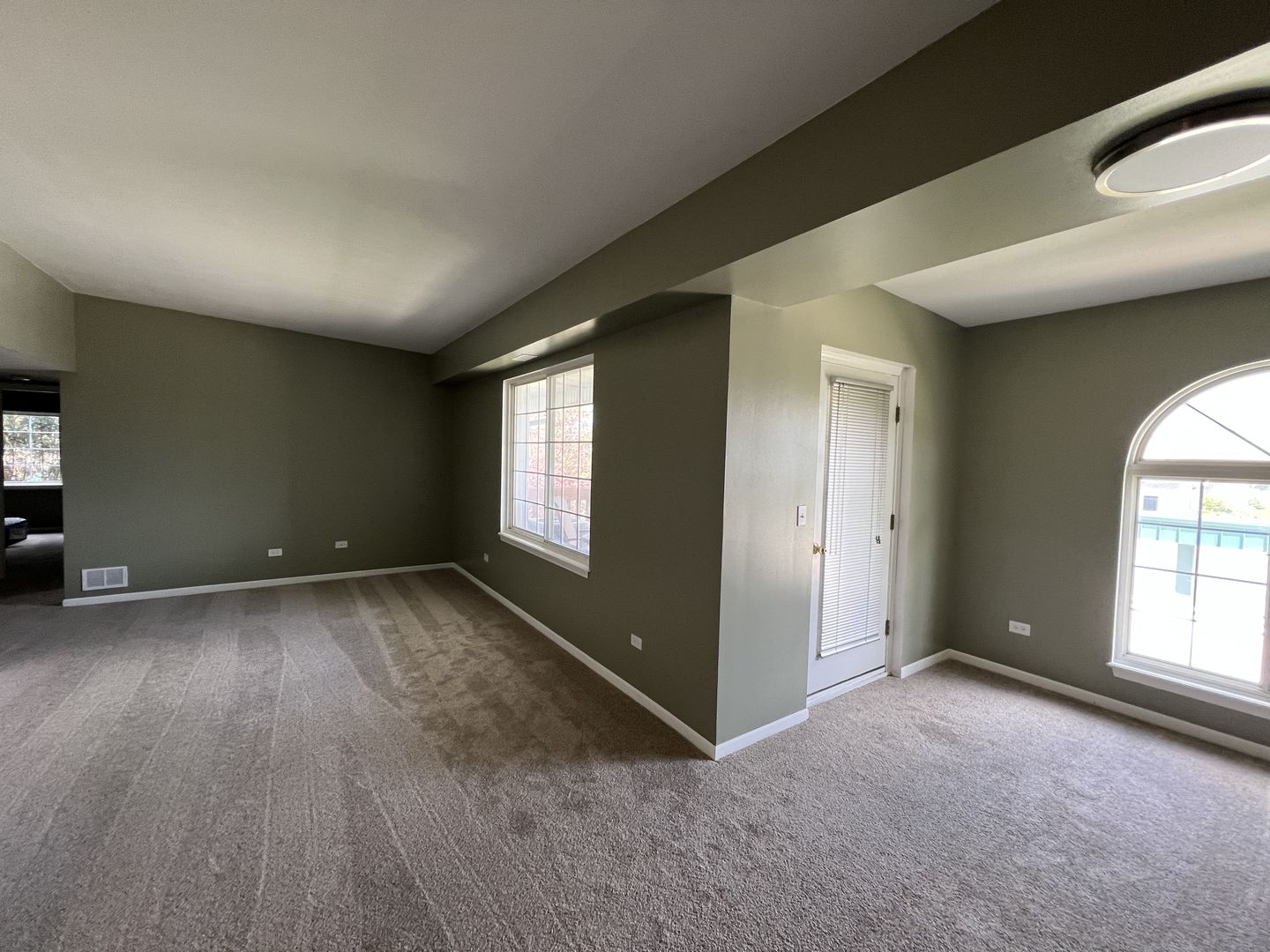 2851 Heritage Drive #2C, Joliet, IL 60435