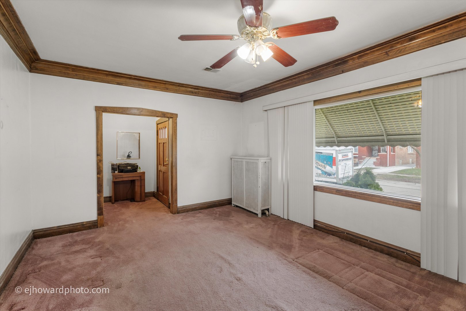 1844 S 13th Avenue, Broadview, IL 60155