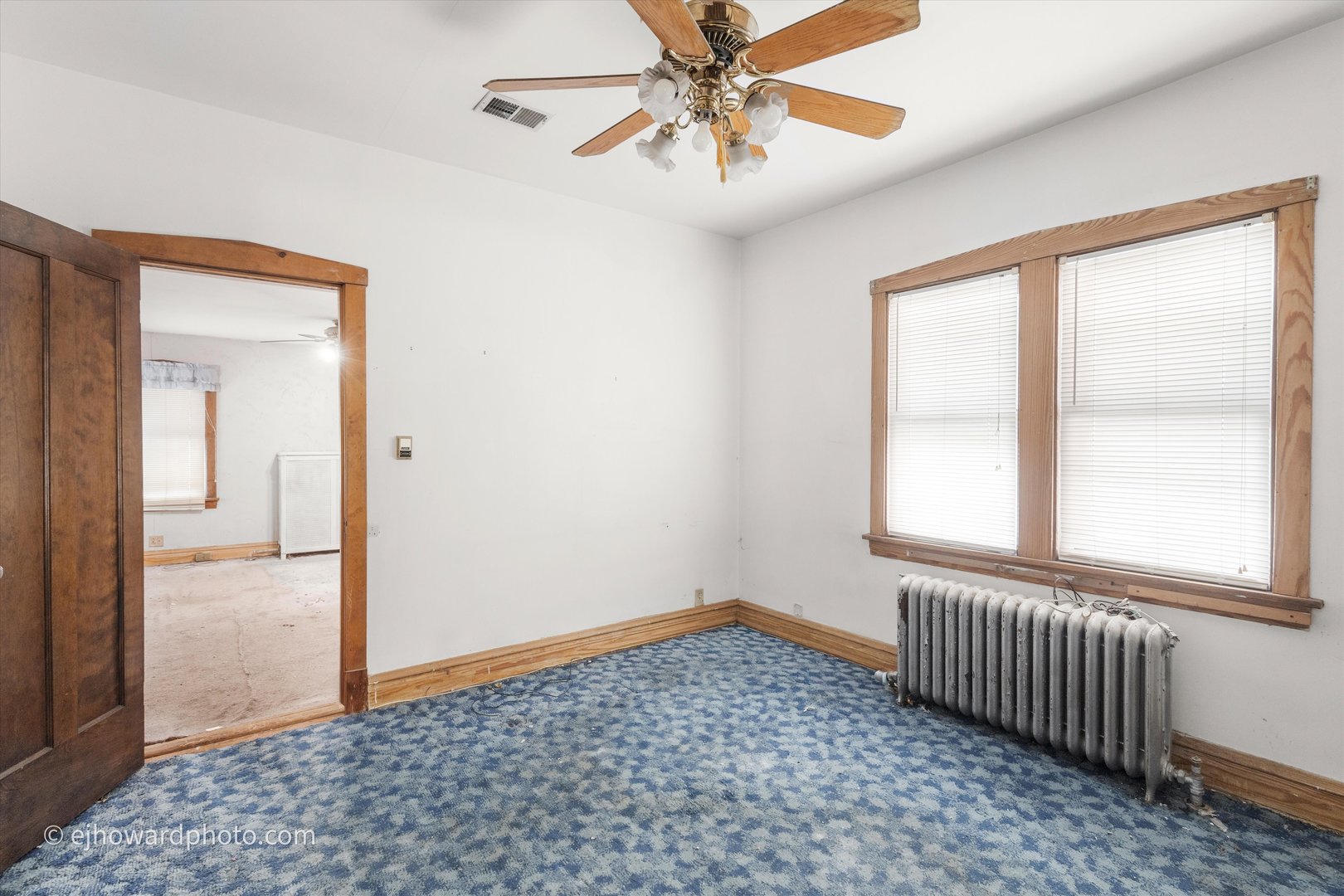 1844 S 13th Avenue, Broadview, IL 60155