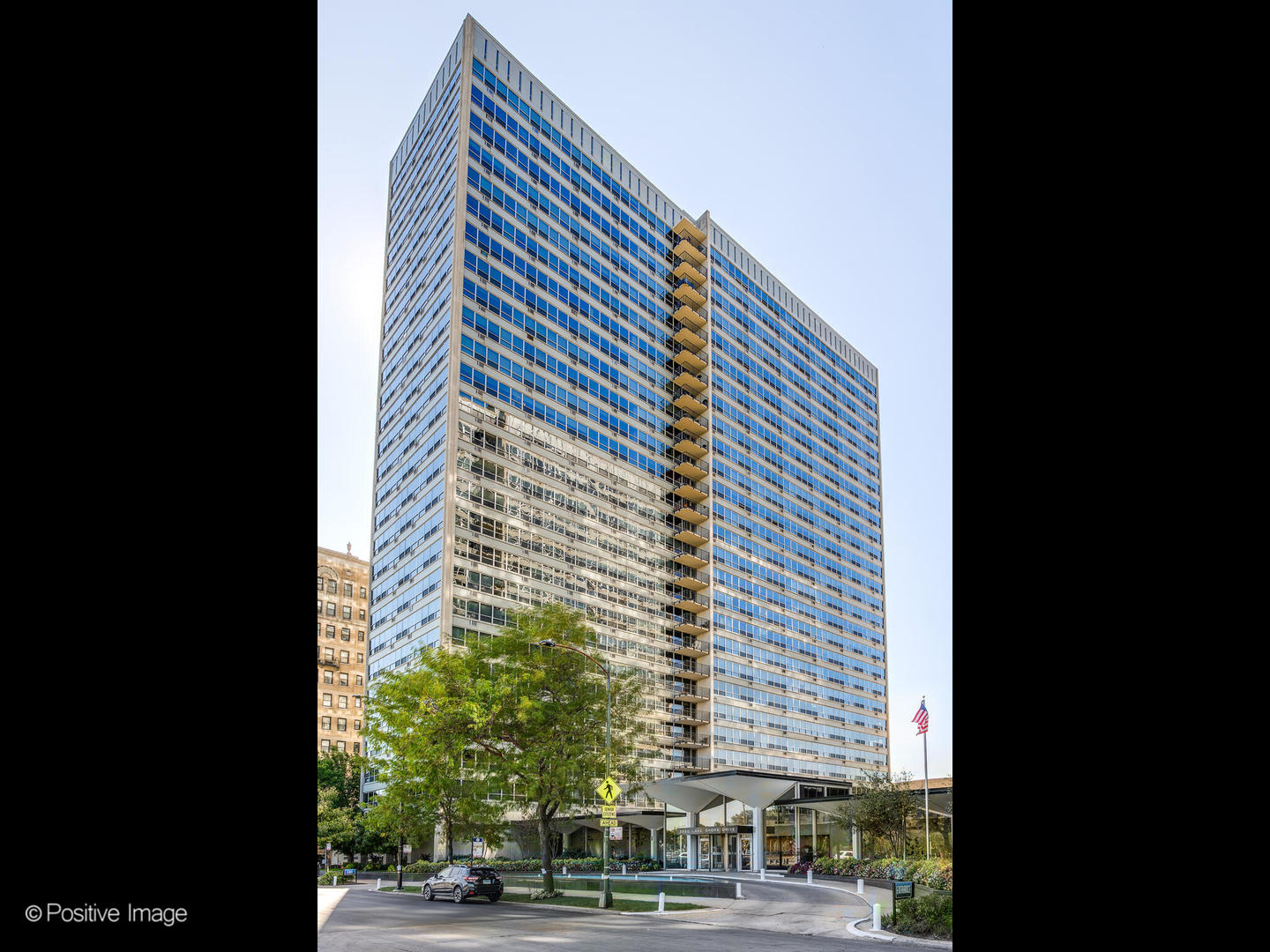 3550 N Lake Shore Drive #806, Chicago, IL 60657