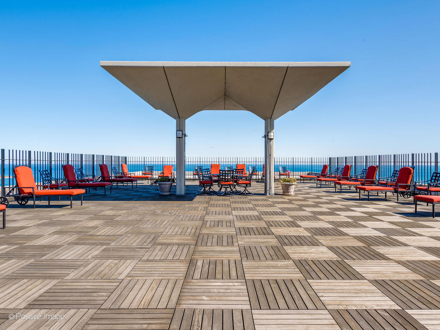 3550 N Lake Shore Drive #806, Chicago, IL 60657