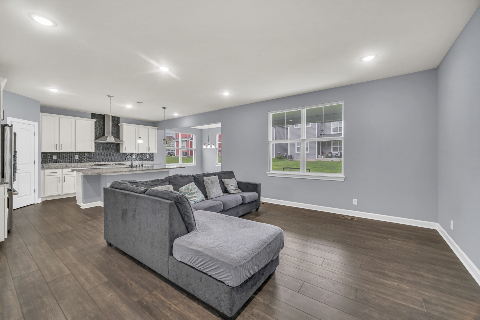 5 Nelson Lane, Hawthorn Woods, IL 60047