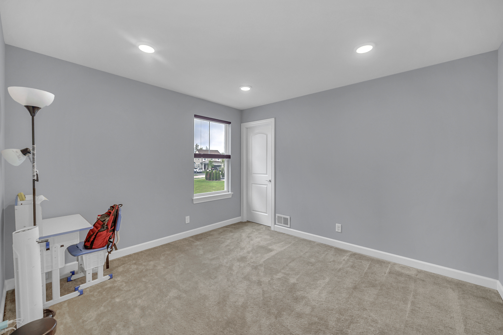 5 Nelson Lane, Hawthorn Woods, IL 60047