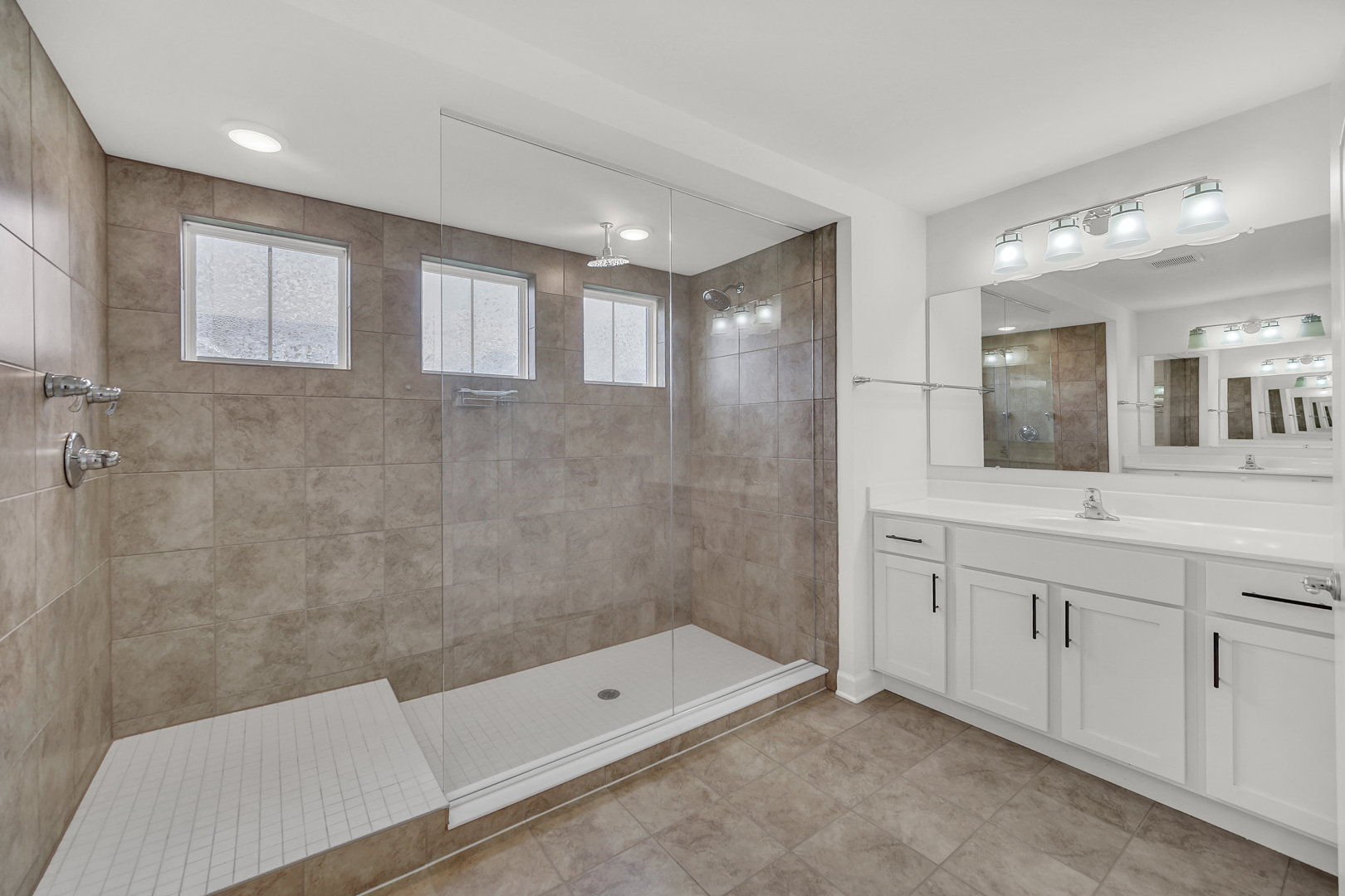 5 Nelson Lane, Hawthorn Woods, IL 60047