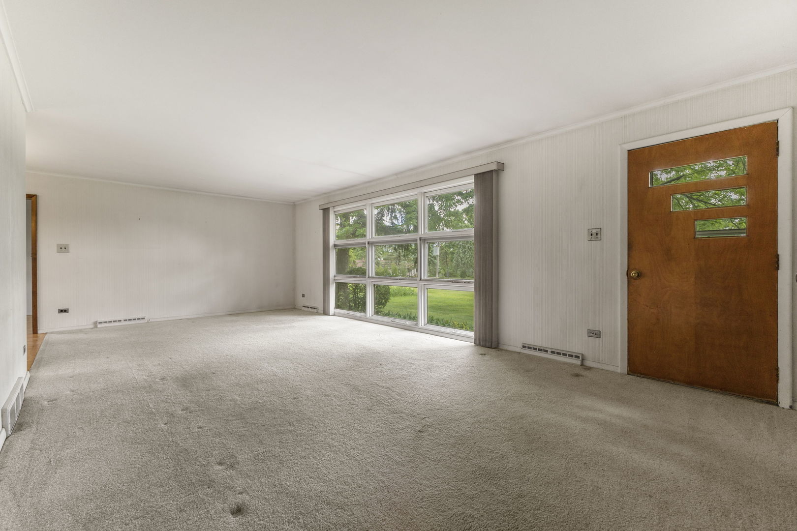 2N570 Argyle Street, Lombard, IL 60148