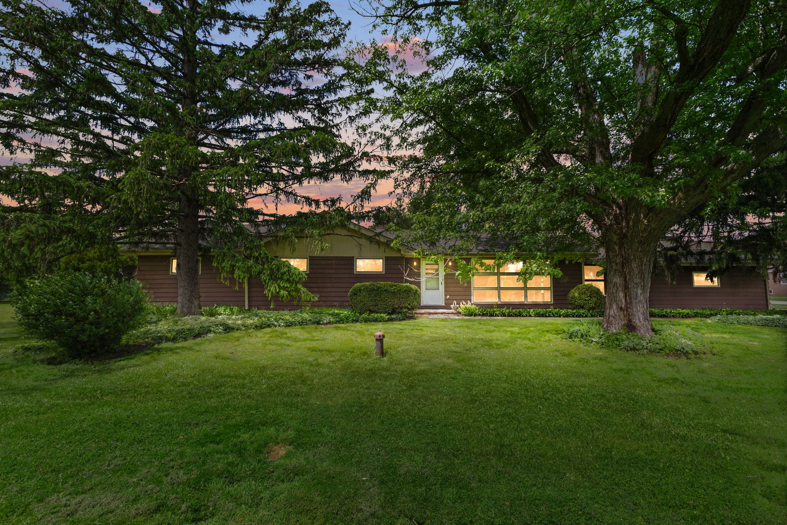 2N570 Argyle Street, Lombard, IL 60148
