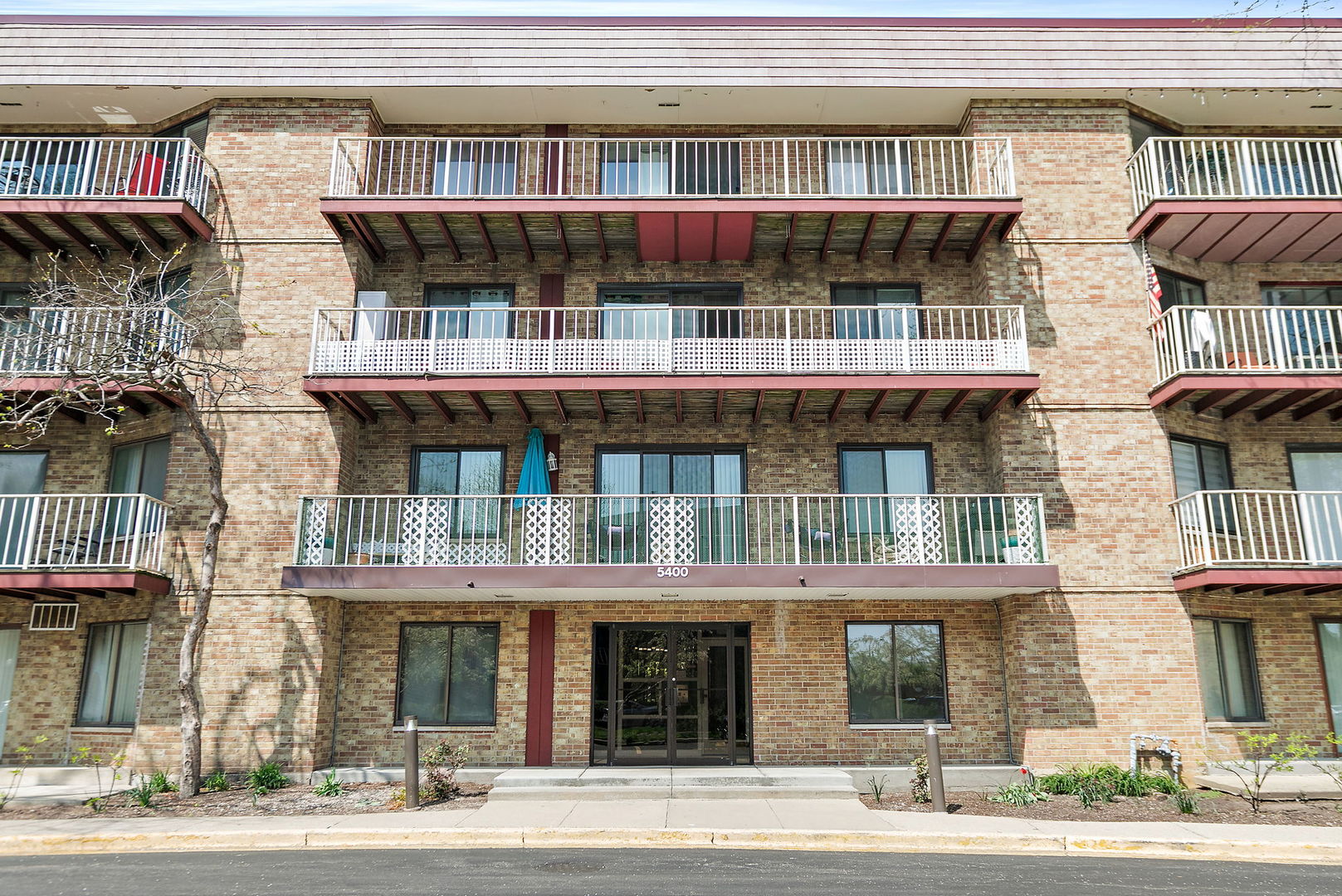 5400 Astor Lane #411, Rolling Meadows, IL 60008