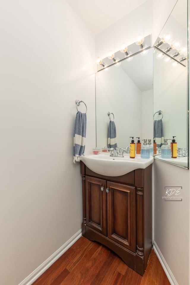 8026 Barrymore Drive #37-2, Darien, IL 60561