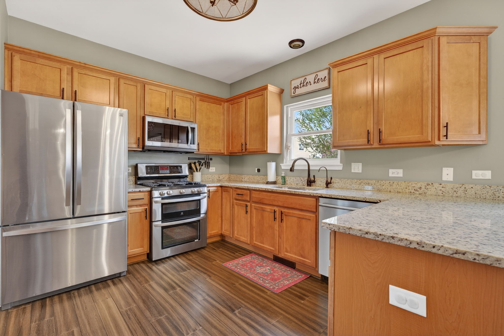 736 Briarcliff Drive, Minooka, IL 60447