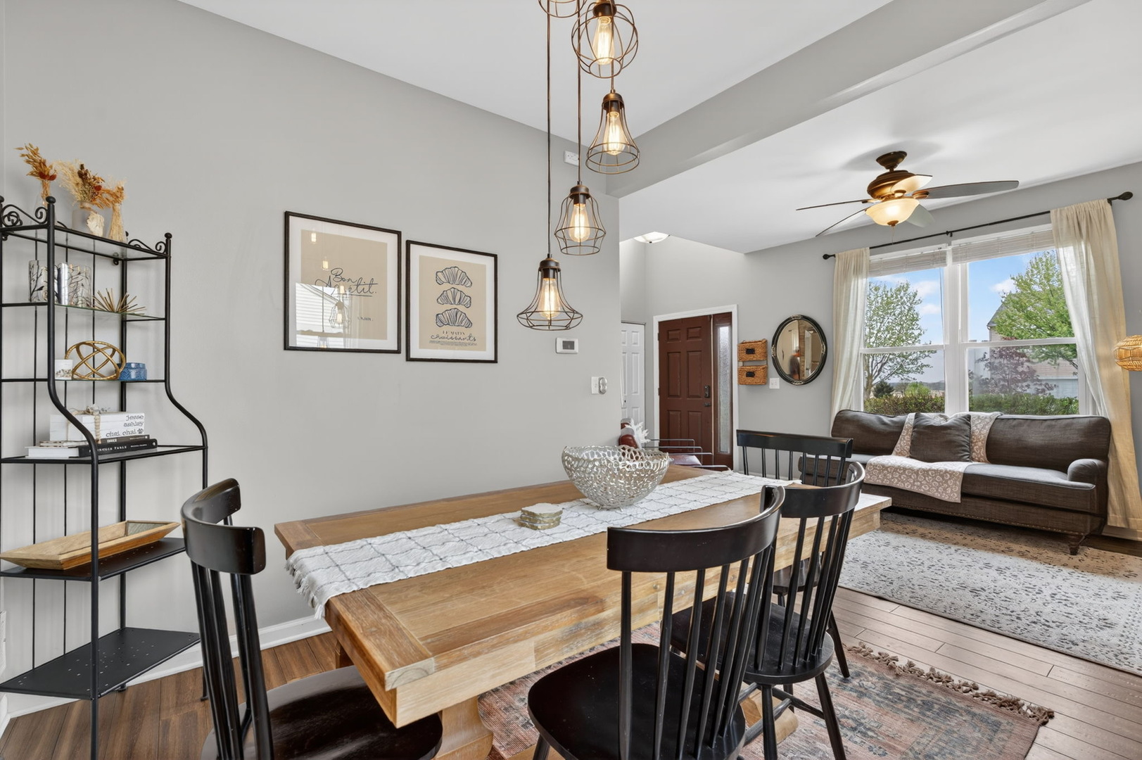 736 Briarcliff Drive, Minooka, IL 60447