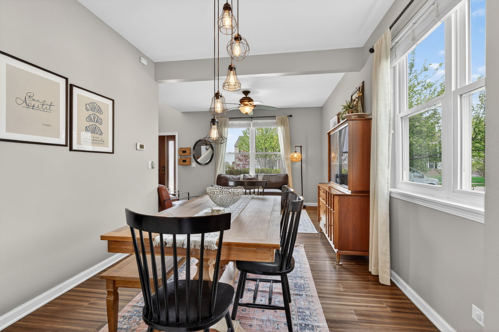 736 Briarcliff Drive, Minooka, IL 60447