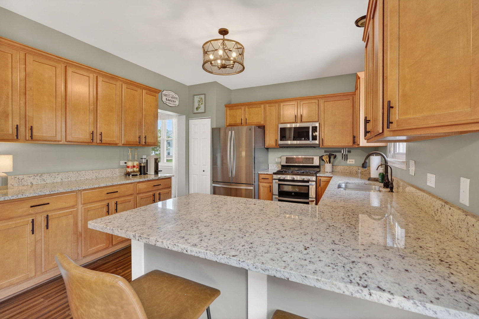 736 Briarcliff Drive, Minooka, IL 60447