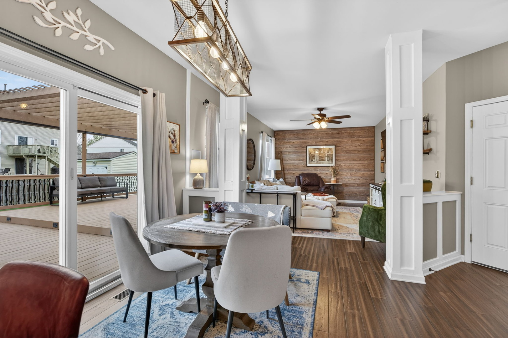 736 Briarcliff Drive, Minooka, IL 60447