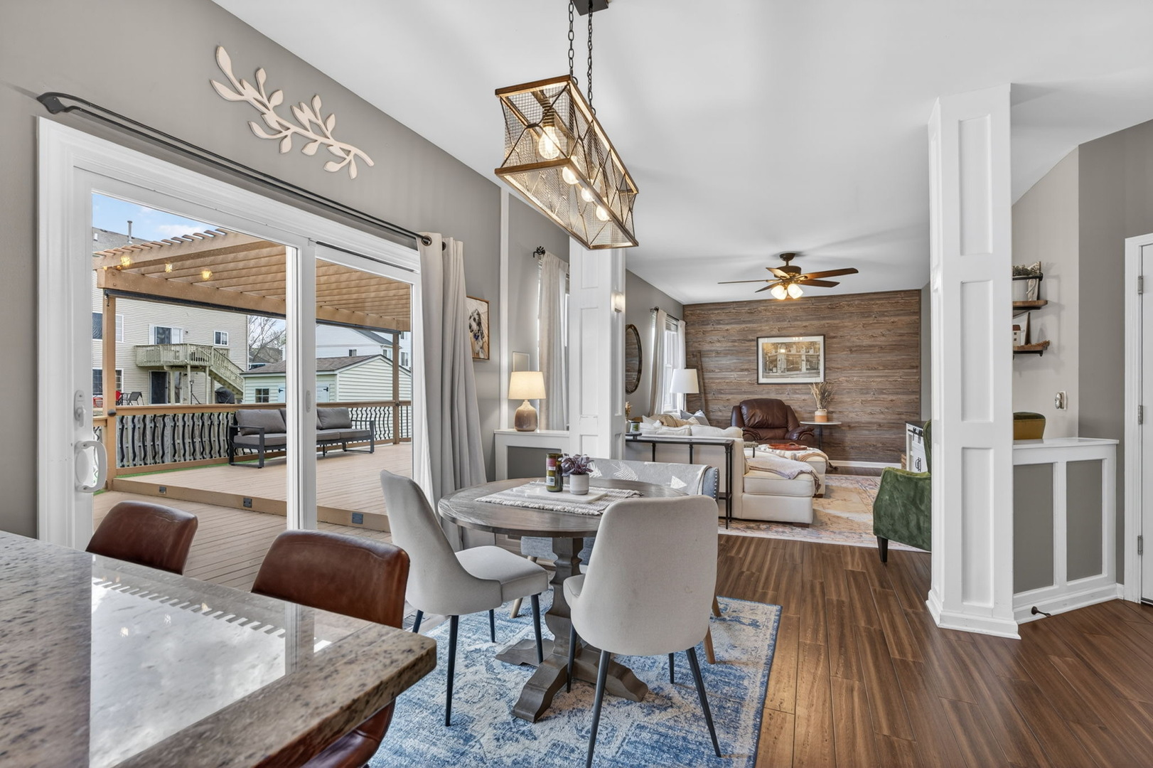 736 Briarcliff Drive, Minooka, IL 60447