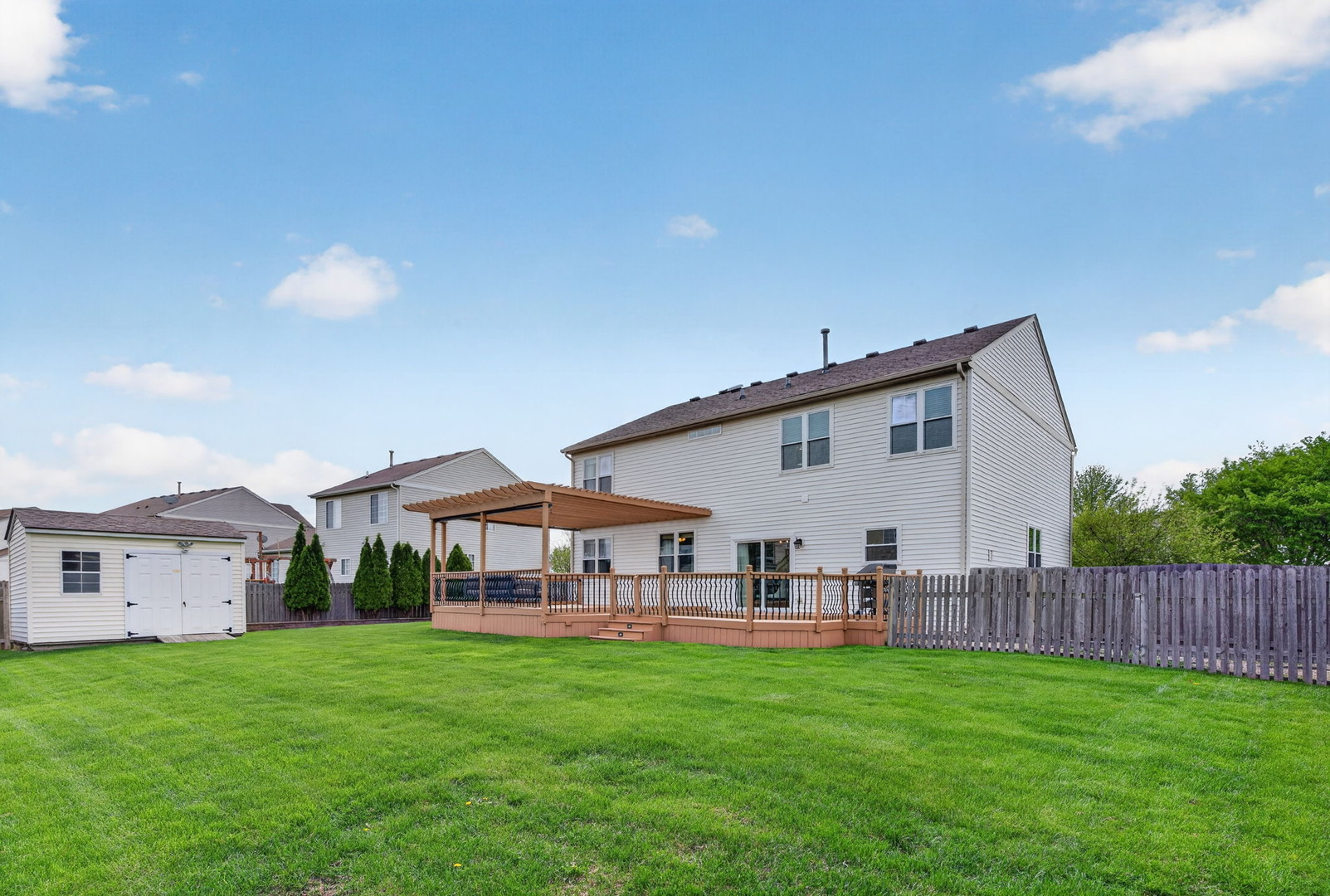 736 Briarcliff Drive, Minooka, IL 60447