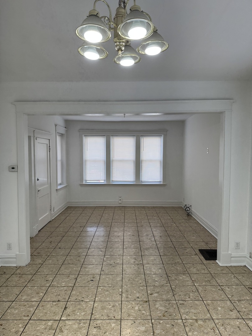 2326 S 58th Court, Cicero, IL 60804