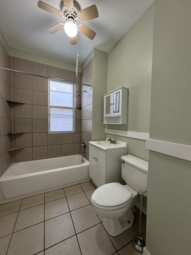 2326 S 58th Court, Cicero, IL 60804