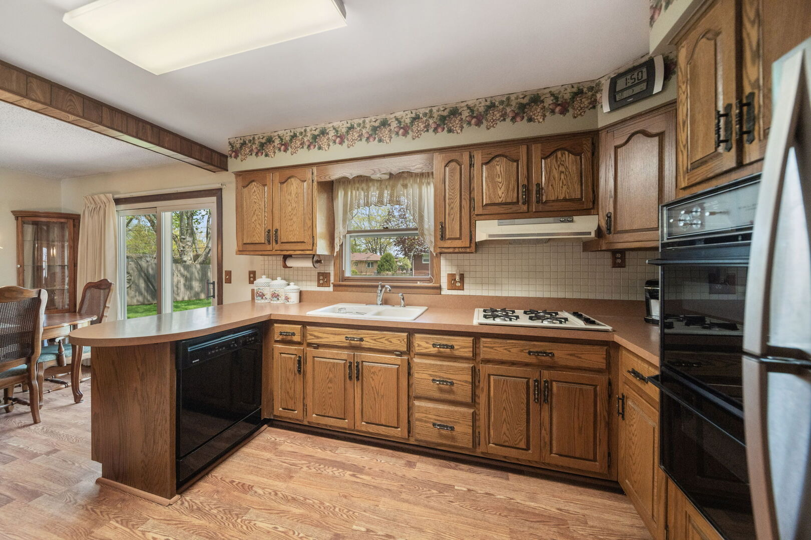 1312 Royal Drive, Montgomery, IL 60538