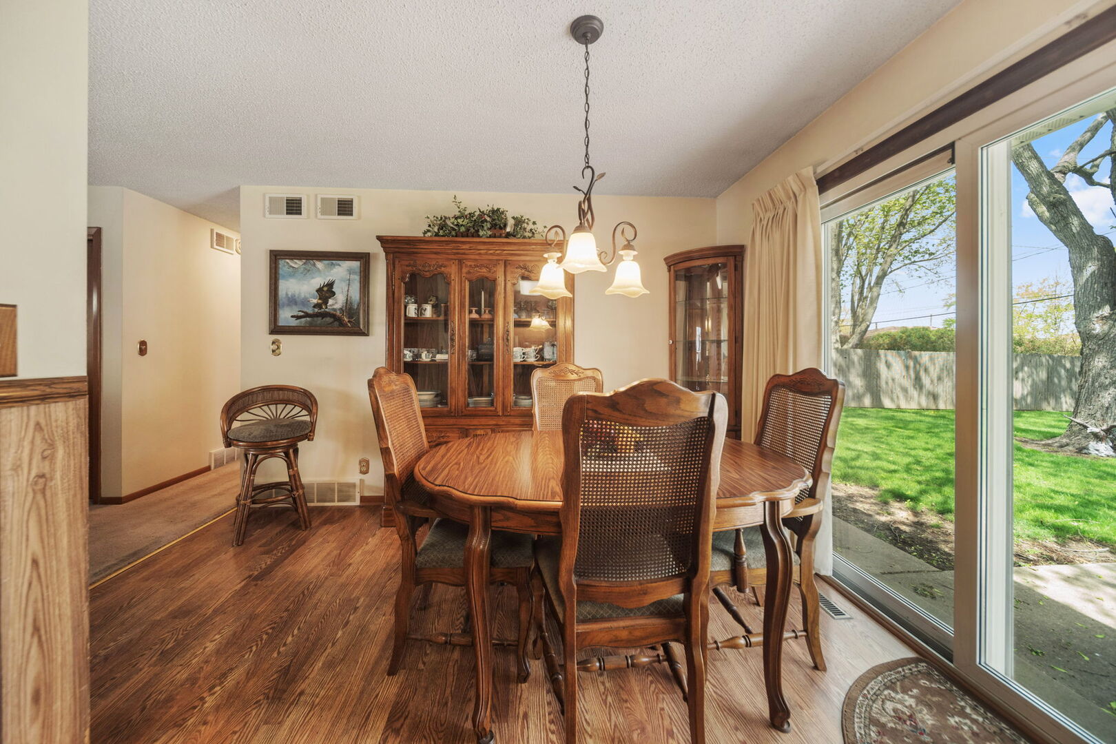 1312 Royal Drive, Montgomery, IL 60538