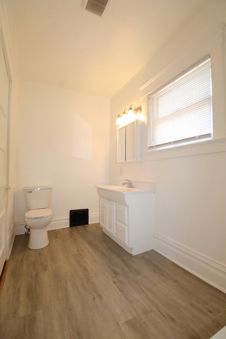 718 Locust Street, Rockford, IL 61101