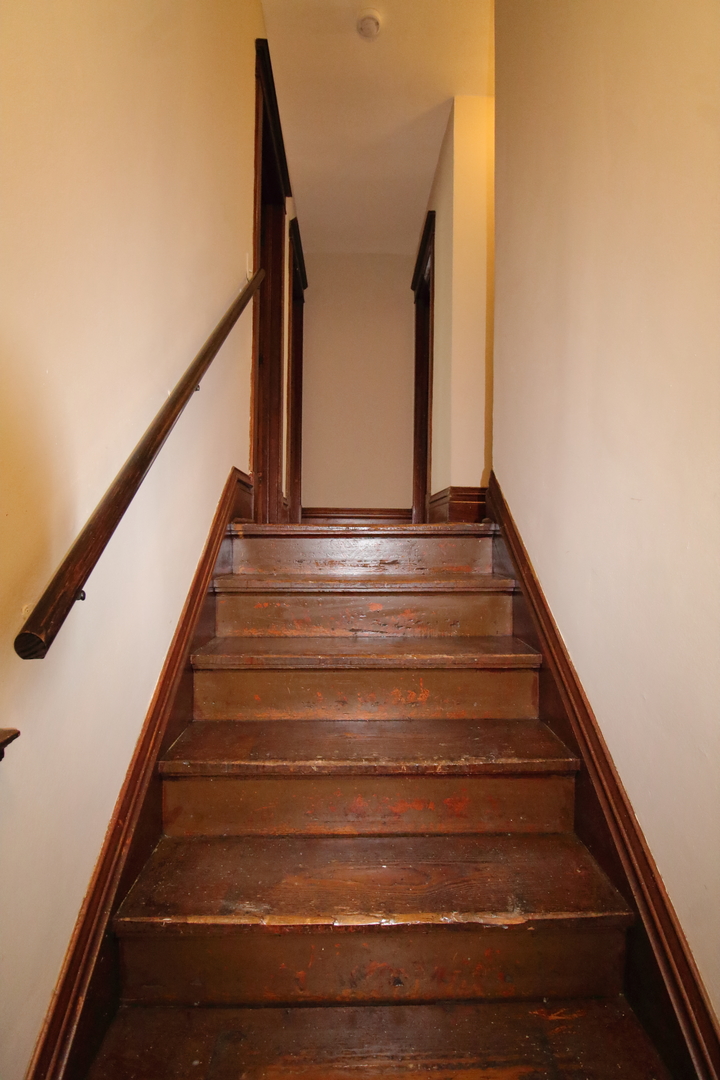 718 Locust Street, Rockford, IL 61101